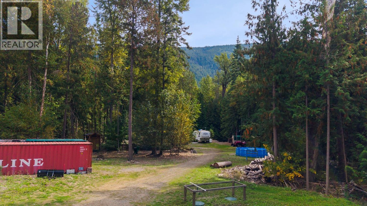 4529 Highway 3, Arrow Creek, British Columbia  V0B 1G9 - Photo 14 - 10402104