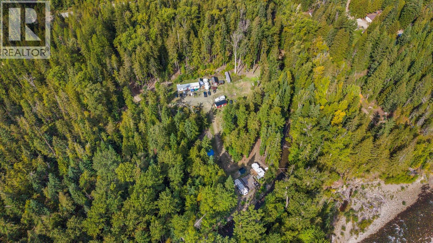4529 Highway 3, Arrow Creek, British Columbia  V0B 1G9 - Photo 8 - 10402104
