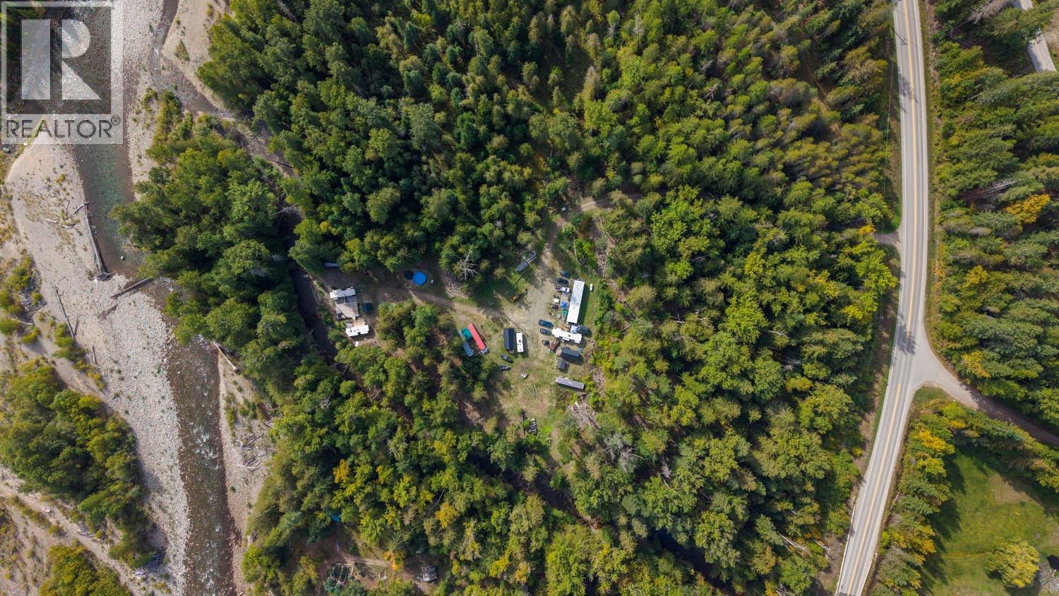 4529 Highway 3, Arrow Creek, British Columbia  V0B 1G9 - Photo 9 - 10402104