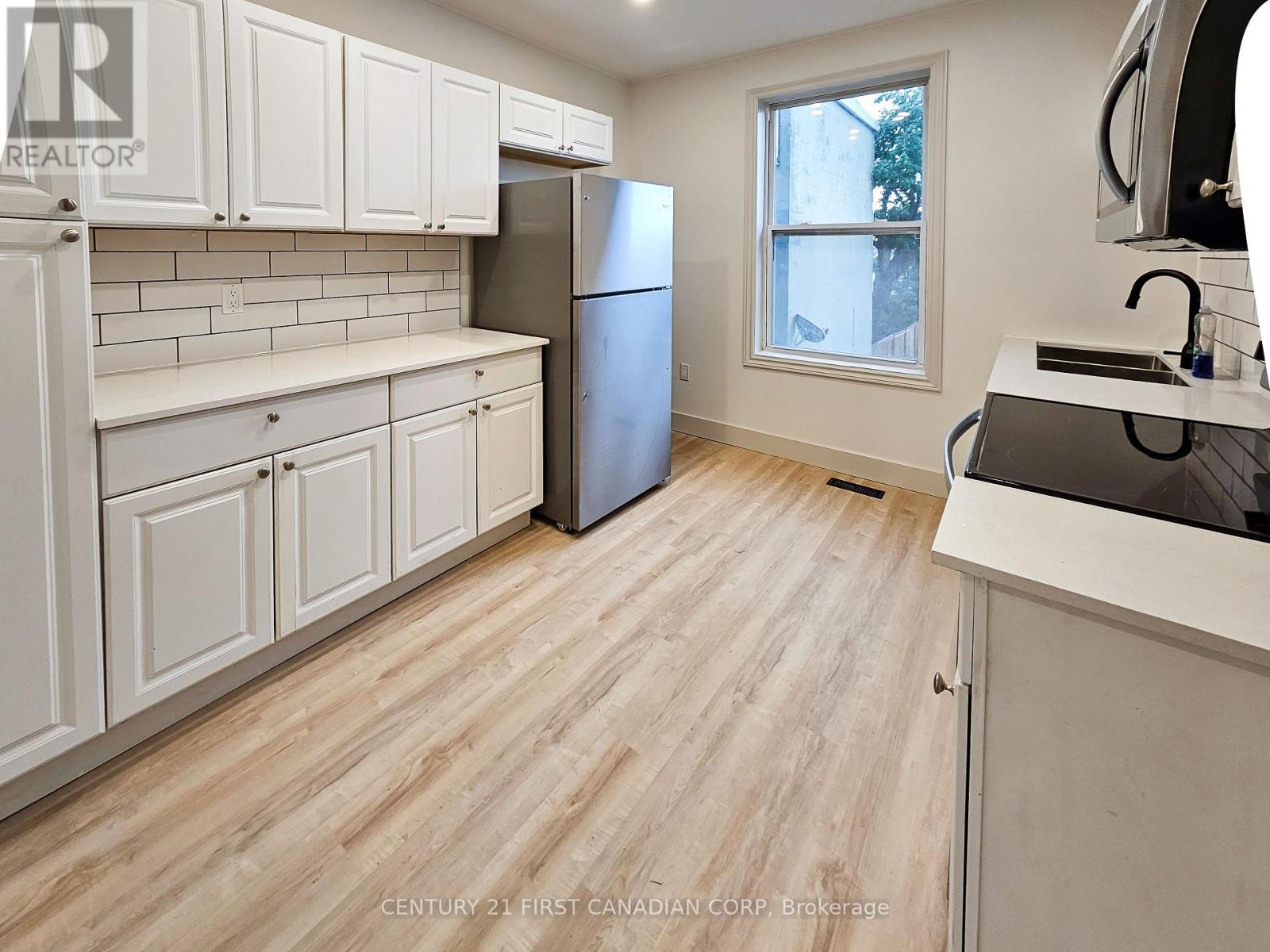 Apt 2 - 859 Dundas Street, London East, Ontario  N5W 2Z8 - Photo 3 - X13843182