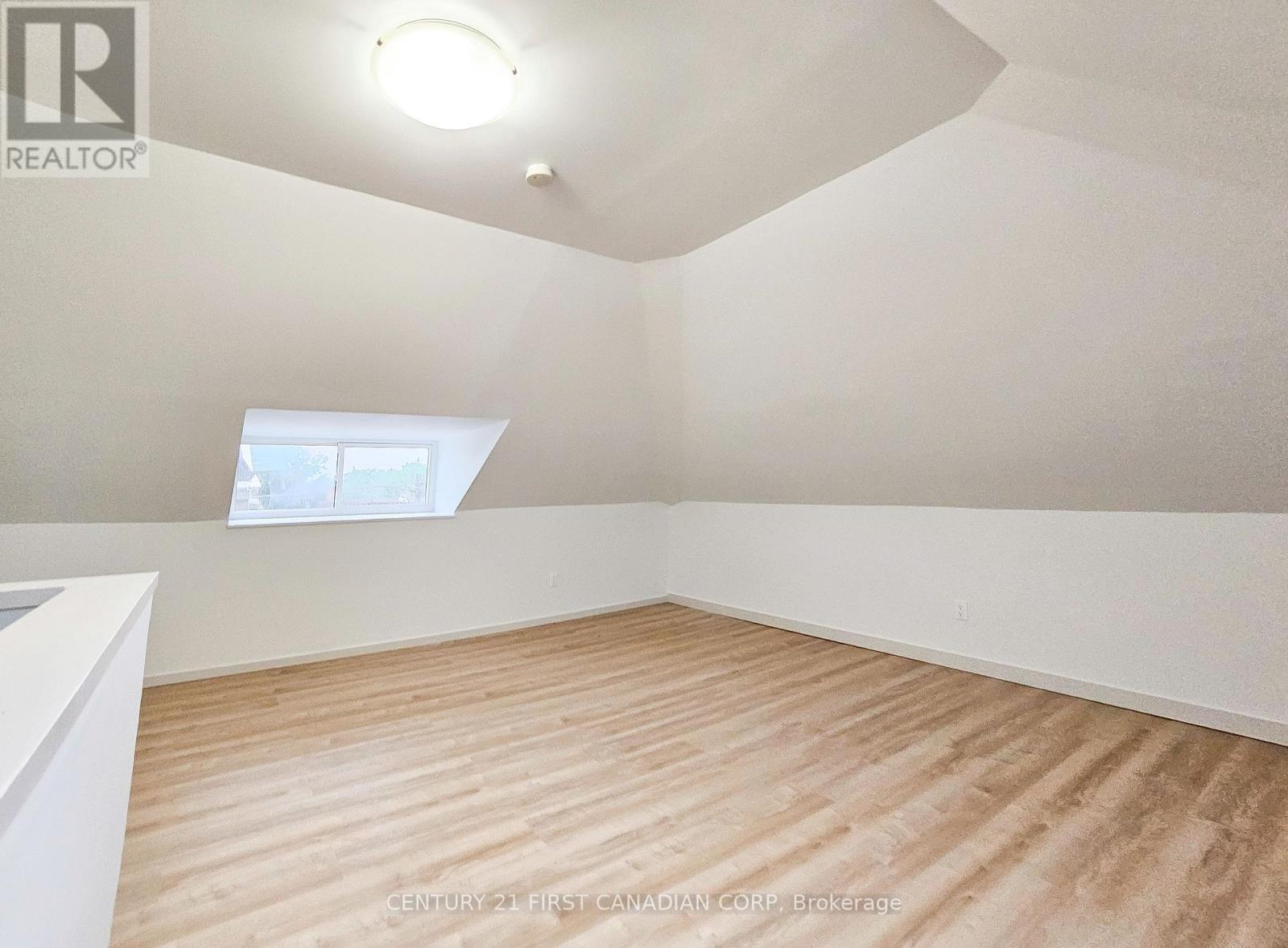 Apt 2 - 859 Dundas Street, London East, Ontario  N5W 2Z8 - Photo 9 - X13843182