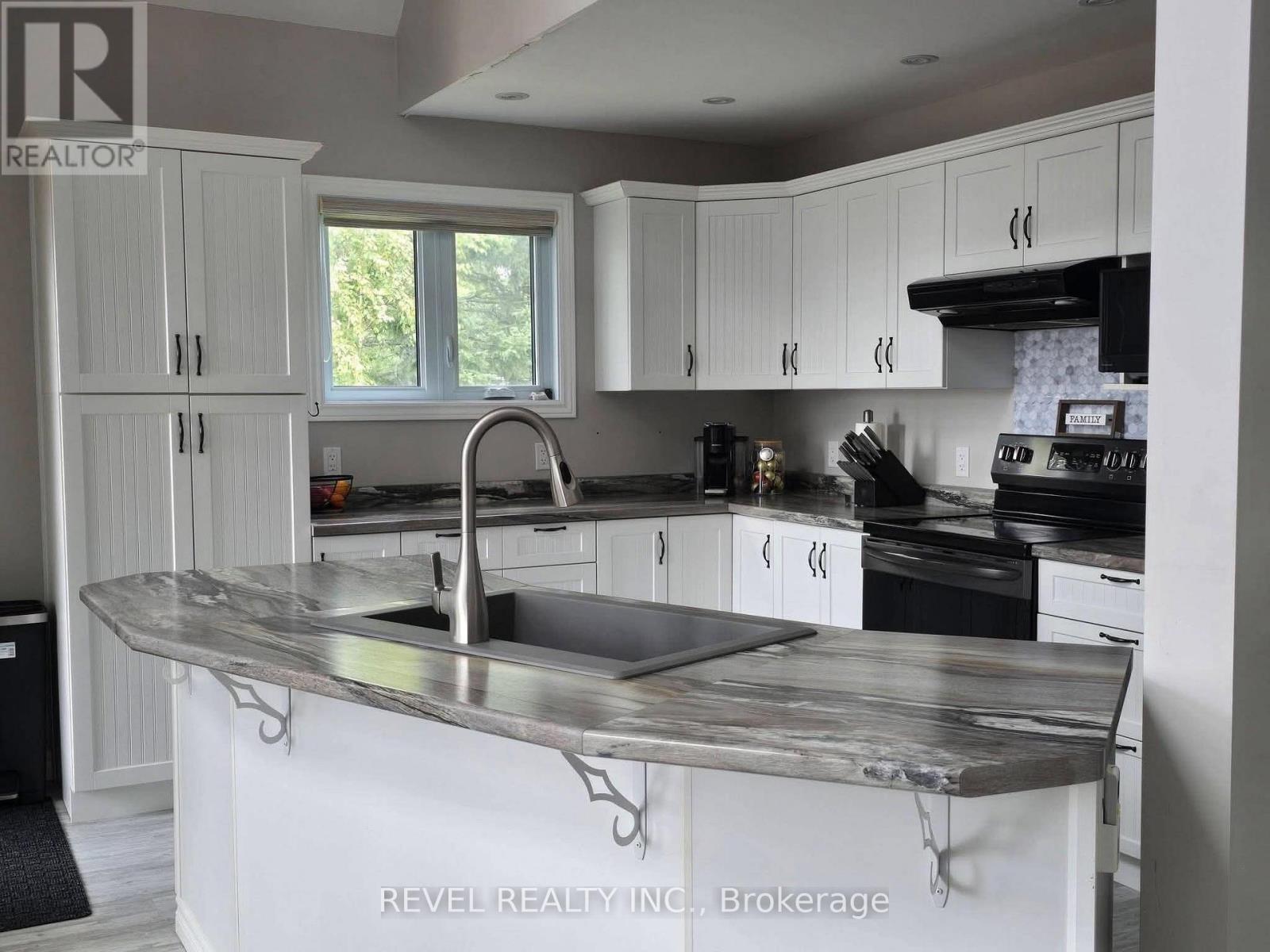 45 Silver Queen Lake Road, Cochrane, Ontario  P0L 1C0 - Photo 9 - T13843114