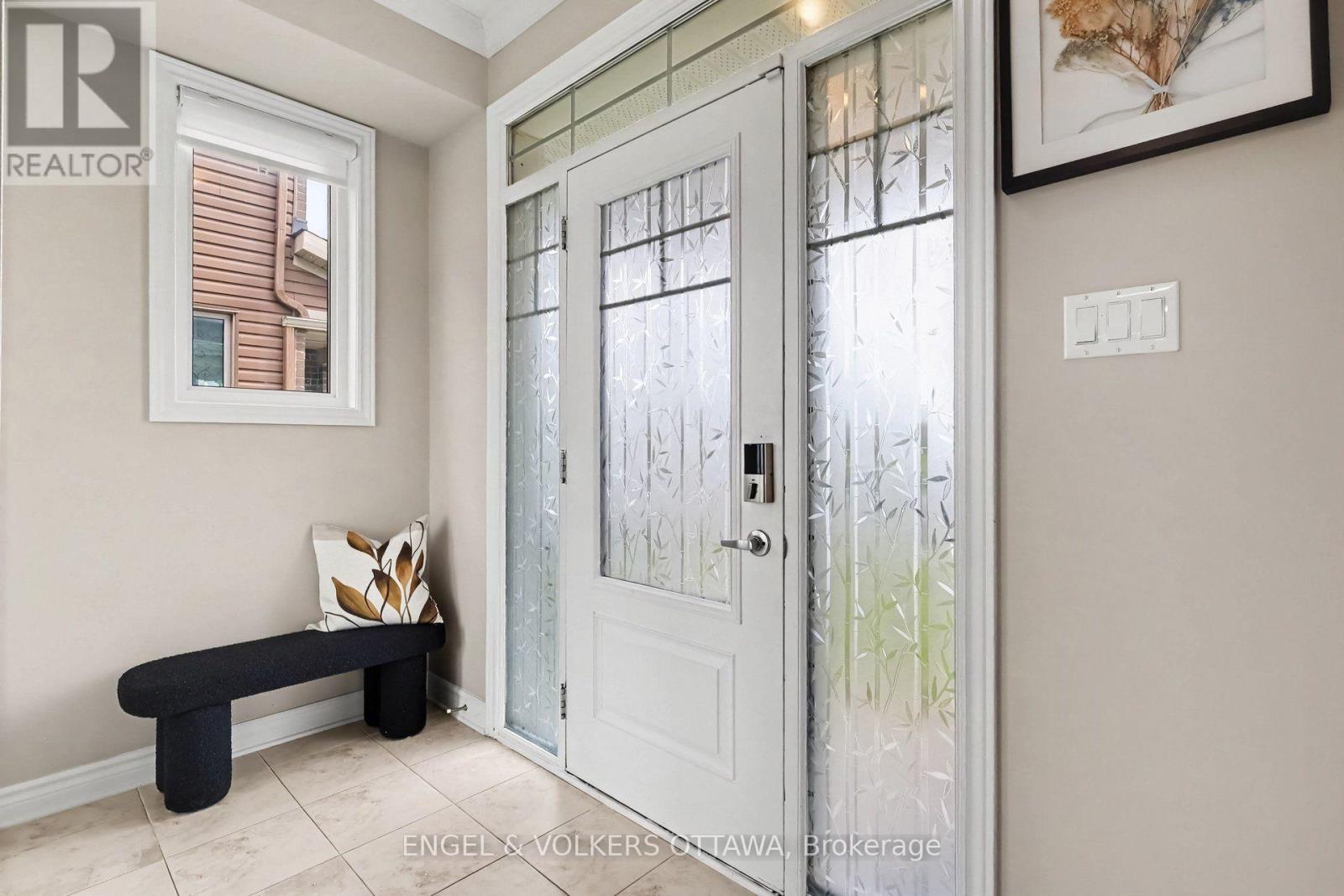 822 Clarity Avenue, Ottawa, Ontario  K2J 6L9 - Photo 4 - X13842996