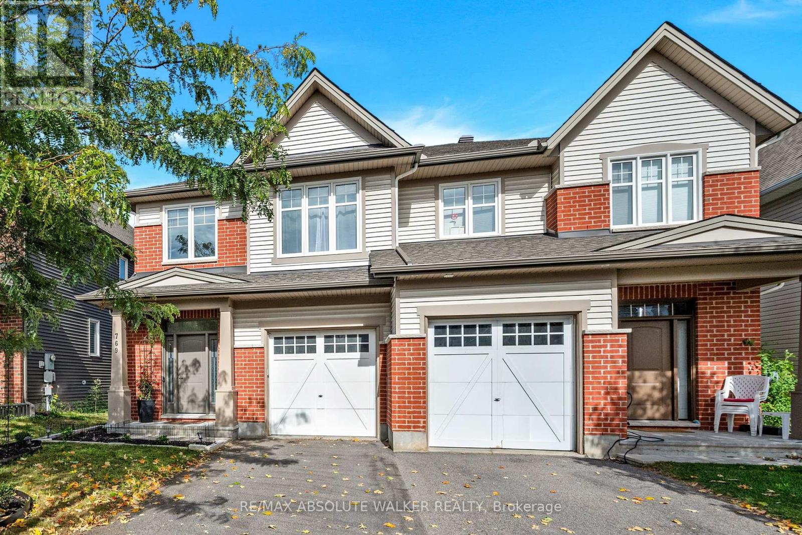 769 Hazelnut Crescent, Ottawa, Ontario  K1T 0K3 - Photo 2 - X13843002