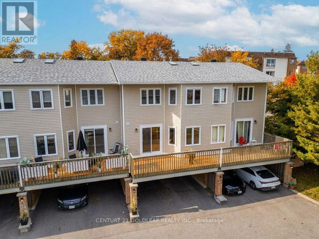 1137 Chimney Hill Way, Ottawa, Ontario  K1J 8Z7 - Photo 2 - X13843022
