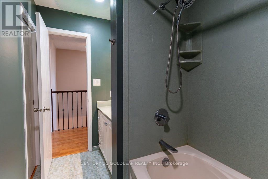 1137 Chimney Hill Way, Ottawa, Ontario  K1J 8Z7 - Photo 34 - X13843022