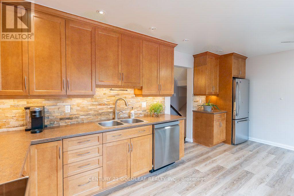 1137 Chimney Hill Way, Ottawa, Ontario  K1J 8Z7 - Photo 6 - X13843022