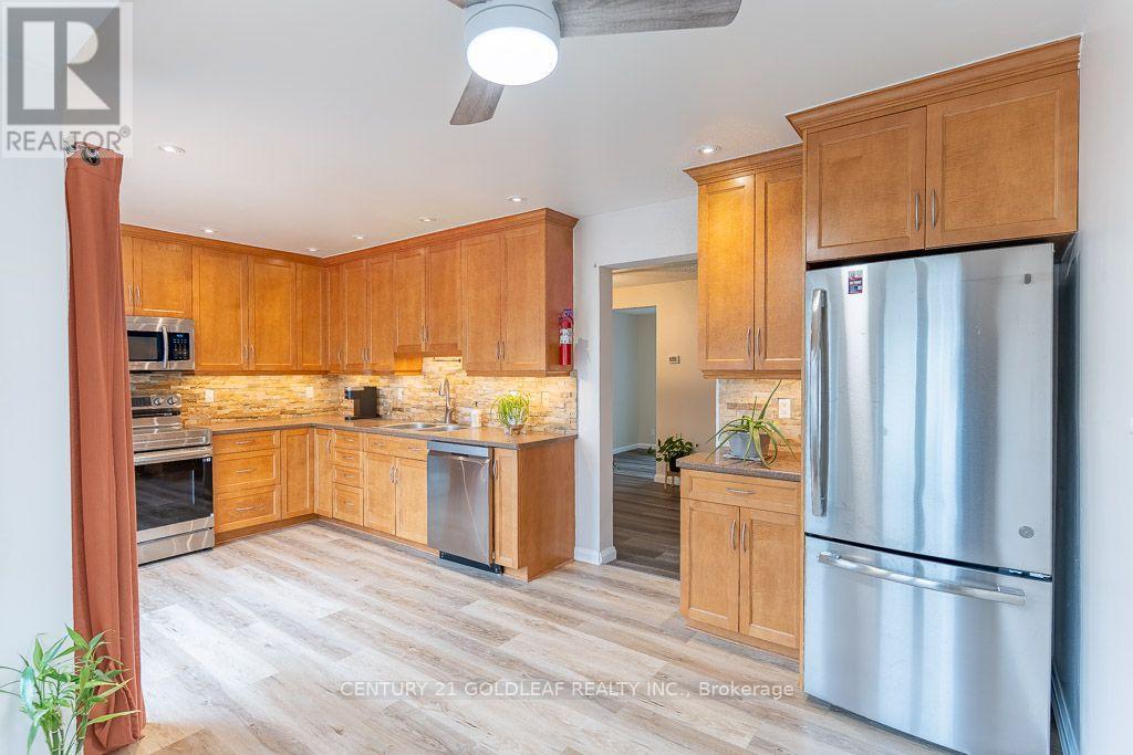 1137 Chimney Hill Way, Ottawa, Ontario  K1J 8Z7 - Photo 9 - X13843022