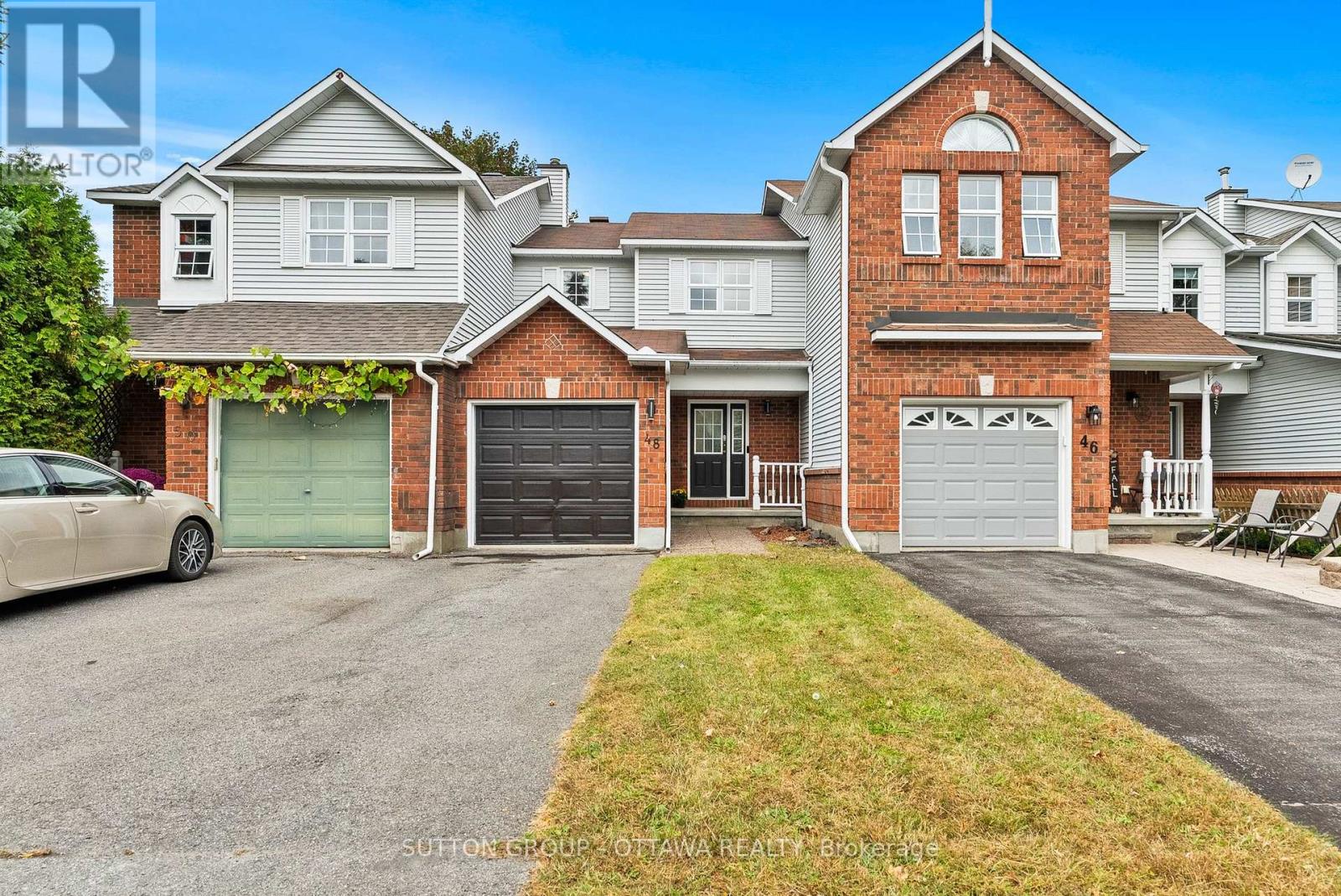 <h3>$550,000</h3><p>48 Kalbrook Street, Ottawa, Ontario</p>