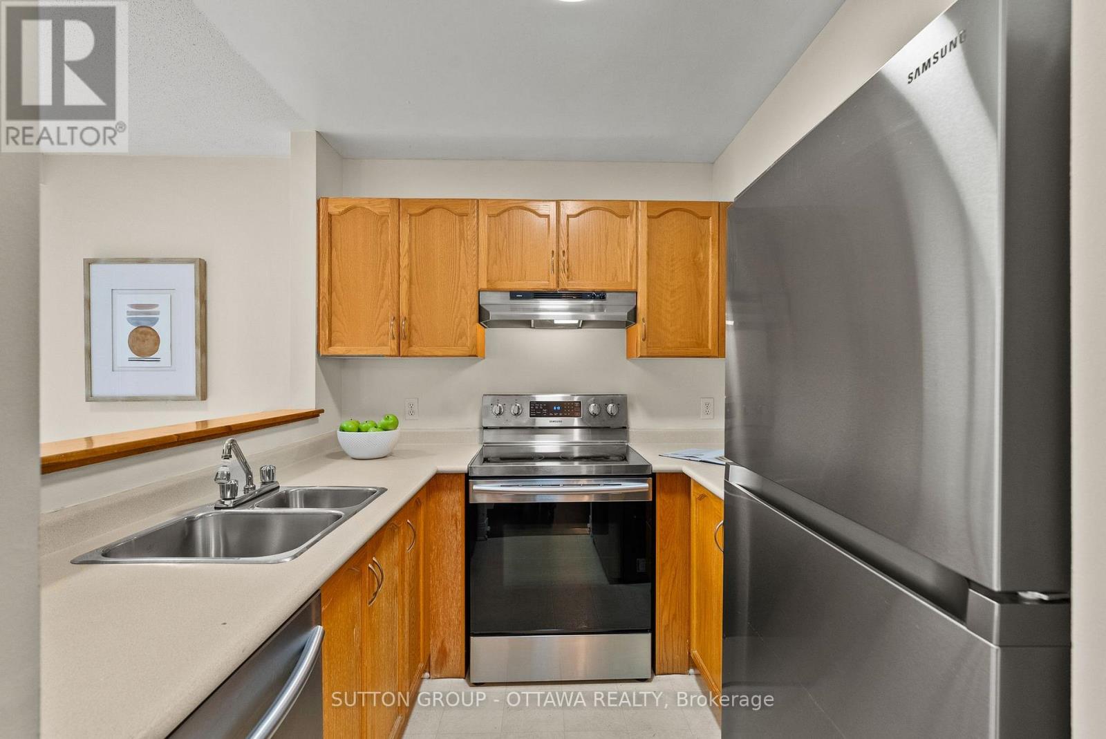 48 Kalbrook Street, Ottawa, Ontario  K2T 1A6 - Photo 12 - X13843082