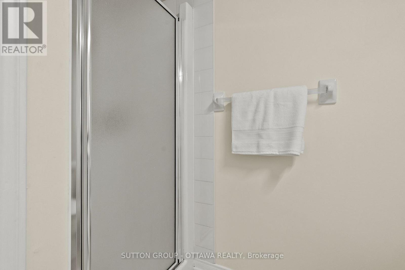 48 Kalbrook Street, Ottawa, Ontario  K2T 1A6 - Photo 29 - X13843082