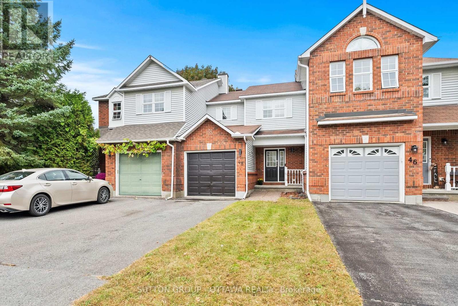 48 Kalbrook Street, Ottawa, Ontario  K2T 1A6 - Photo 3 - X13843082