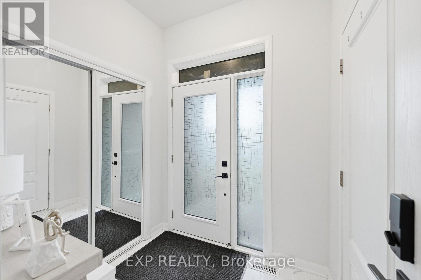 23 Finglas Court, Ottawa, Ontario  K2J 6Y6 - Photo 4 - X13843112