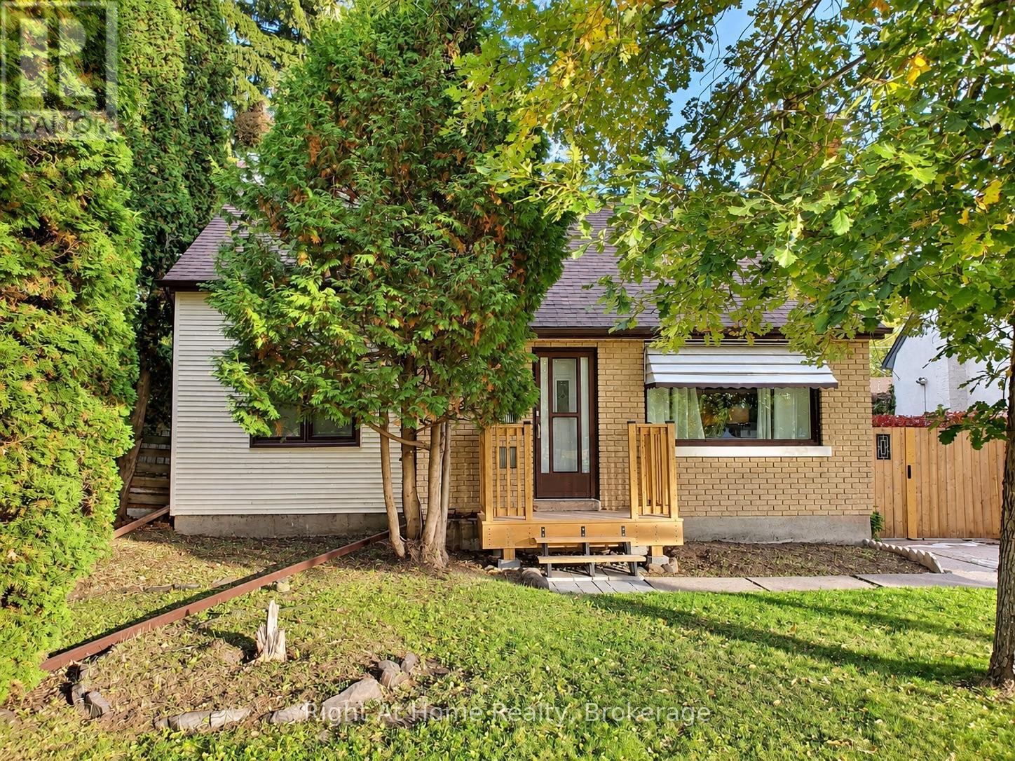129 Marlborough Street, Thunder Bay, Ontario  P7B 4G5 - Photo 2 - X13843084