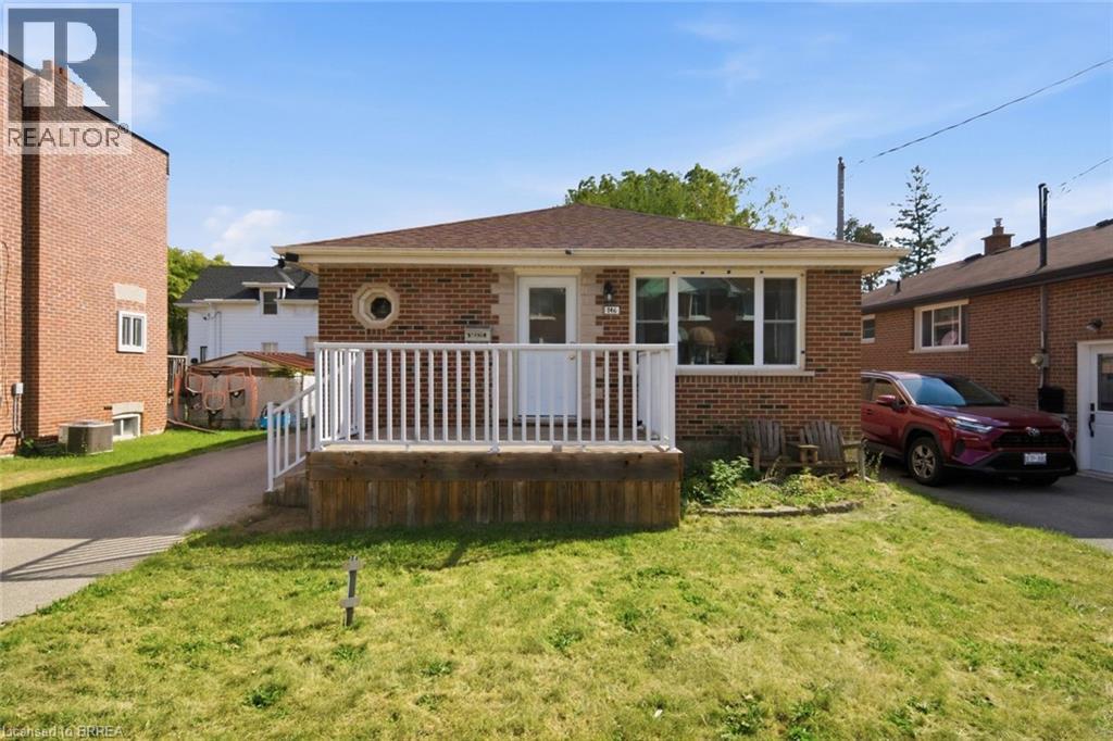 146 Superior Street, Brantford, Ontario  N3S 2L4 - Photo 2 - 40866278