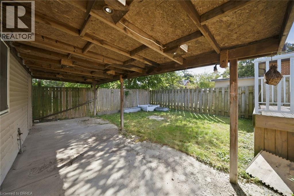 146 Superior Street, Brantford, Ontario  N3S 2L4 - Photo 31 - 40866278