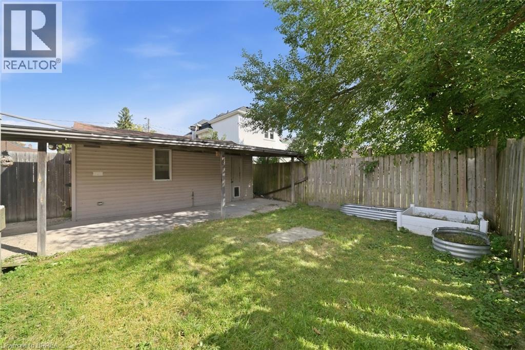 146 Superior Street, Brantford, Ontario  N3S 2L4 - Photo 32 - 40866278