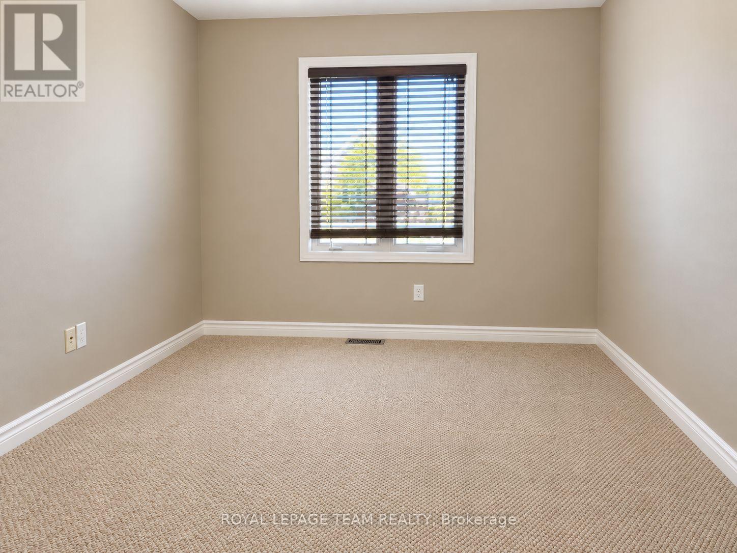 133 Forestbrook Street, Ottawa, Ontario  K2K 0A8 - Photo 11 - X13842984