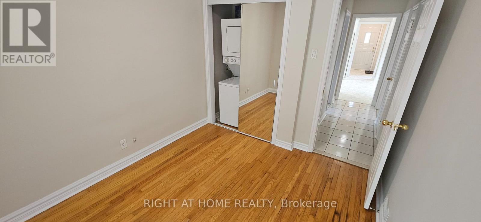 Main - 130 Prince Charles Drive, Oakville, Ontario  L6K 2C9 - Photo 12 - W13839160
