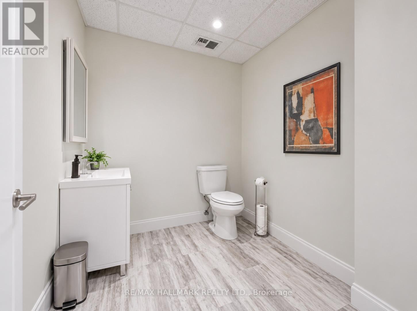 1248 Yonge Street, Toronto, Ontario  M4T 1W5 - Photo 7 - C13843016