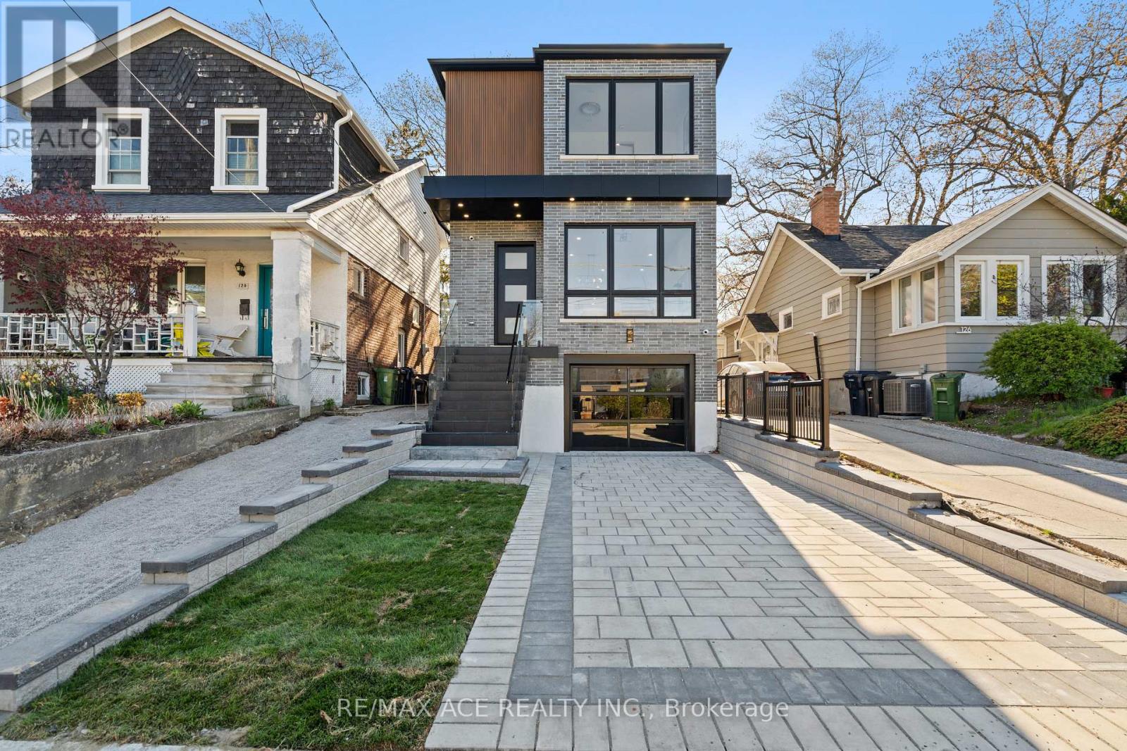 122 Warden Avenue, Toronto, Ontario  M1N 2Z4 - Photo 3 - E13843126