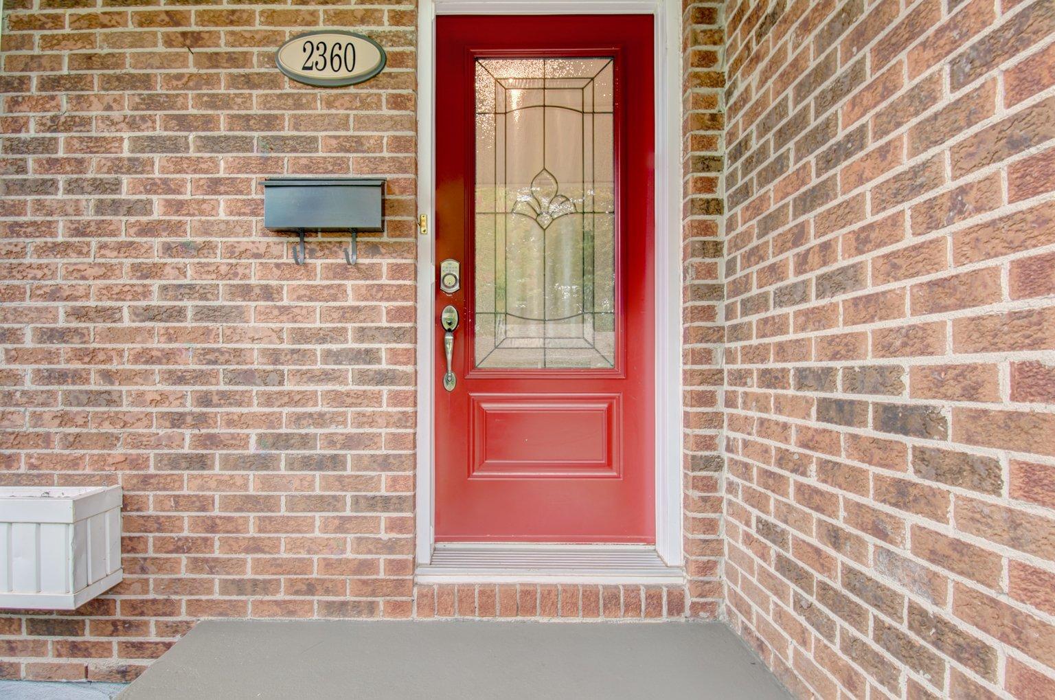 2360 Rue des Cèdres Sorel-Tracy Quebec Canada J3R5G9 4