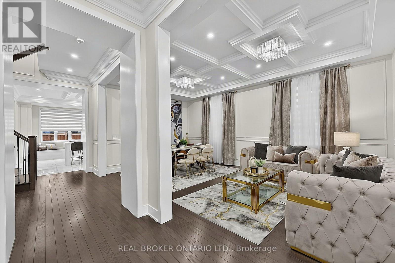 23 Marlene Johnston Drive, East Gwillimbury, Ontario  L9N 0W7 - Photo 4 - N13843064