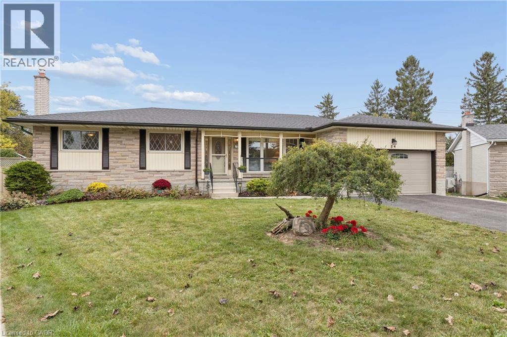 54 Hampton Place, Kitchener, Ontario  N2B 2S3 - Photo 2 - 40866301