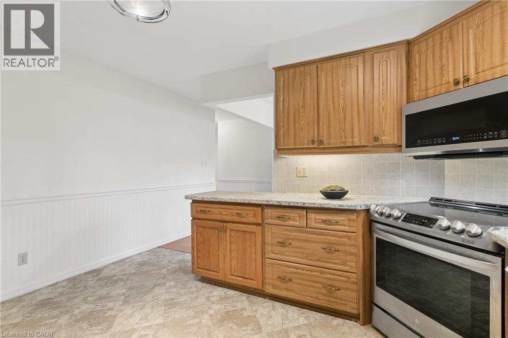 54 Hampton Place, Kitchener, Ontario  N2B 2S3 - Photo 13 - 40866301