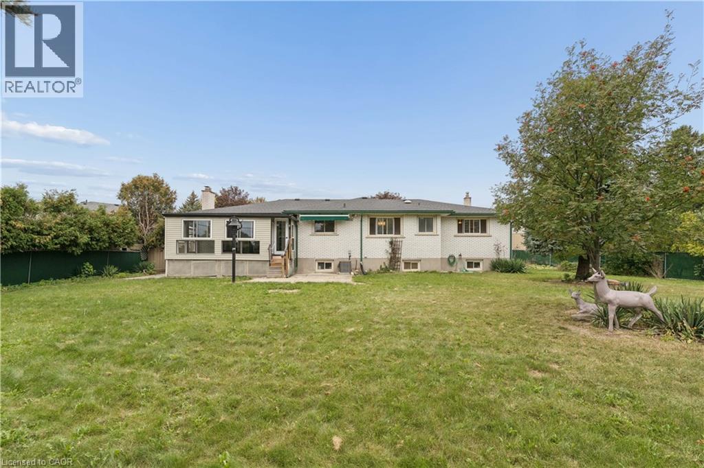 54 Hampton Place, Kitchener, Ontario  N2B 2S3 - Photo 40 - 40866301