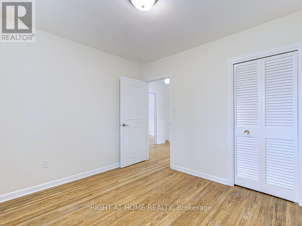 341 Rathburn Road, Toronto, Ontario  M9B 2L9 - Photo 10 - W13843042