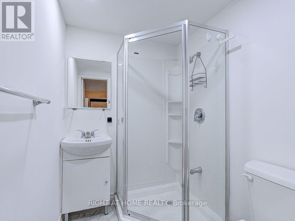 341 Rathburn Road, Toronto, Ontario  M9B 2L9 - Photo 16 - W13843042