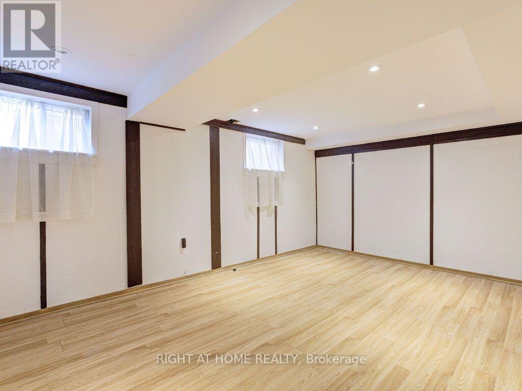 341 Rathburn Road, Toronto, Ontario  M9B 2L9 - Photo 30 - W13843042