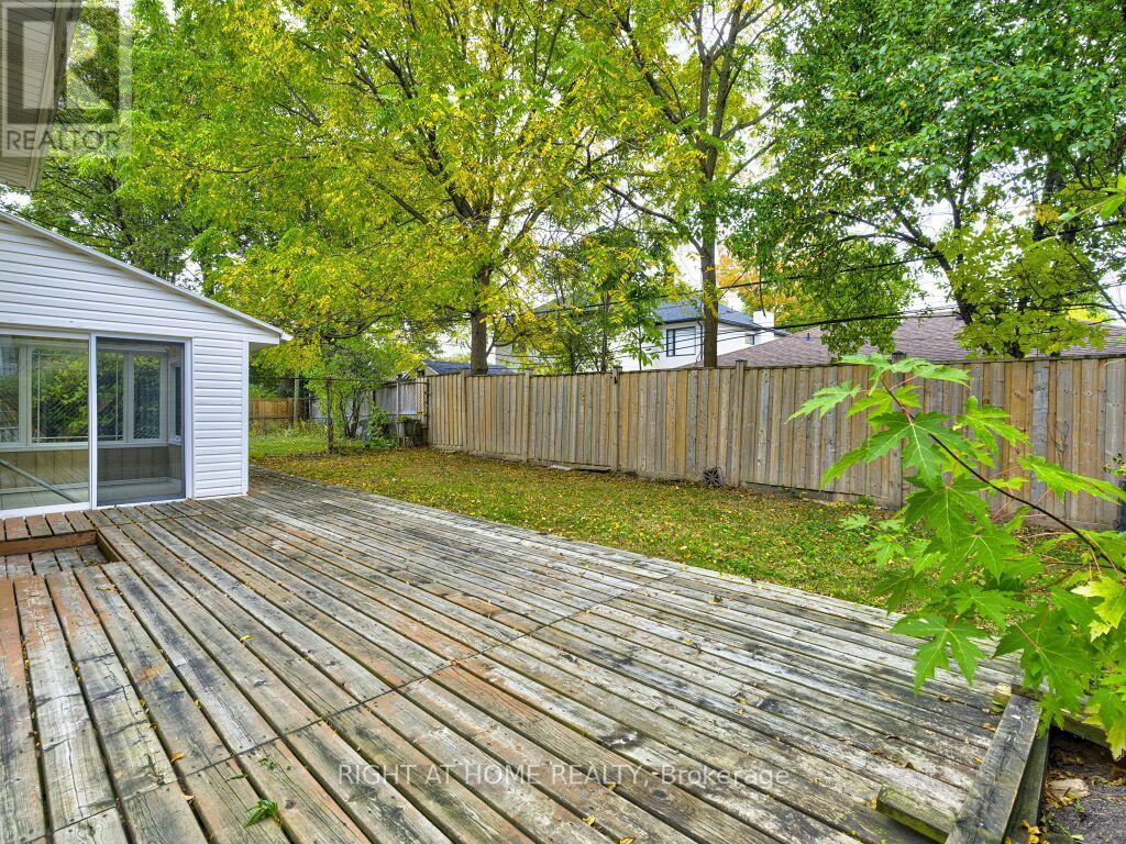 341 Rathburn Road, Toronto, Ontario  M9B 2L9 - Photo 37 - W13843042