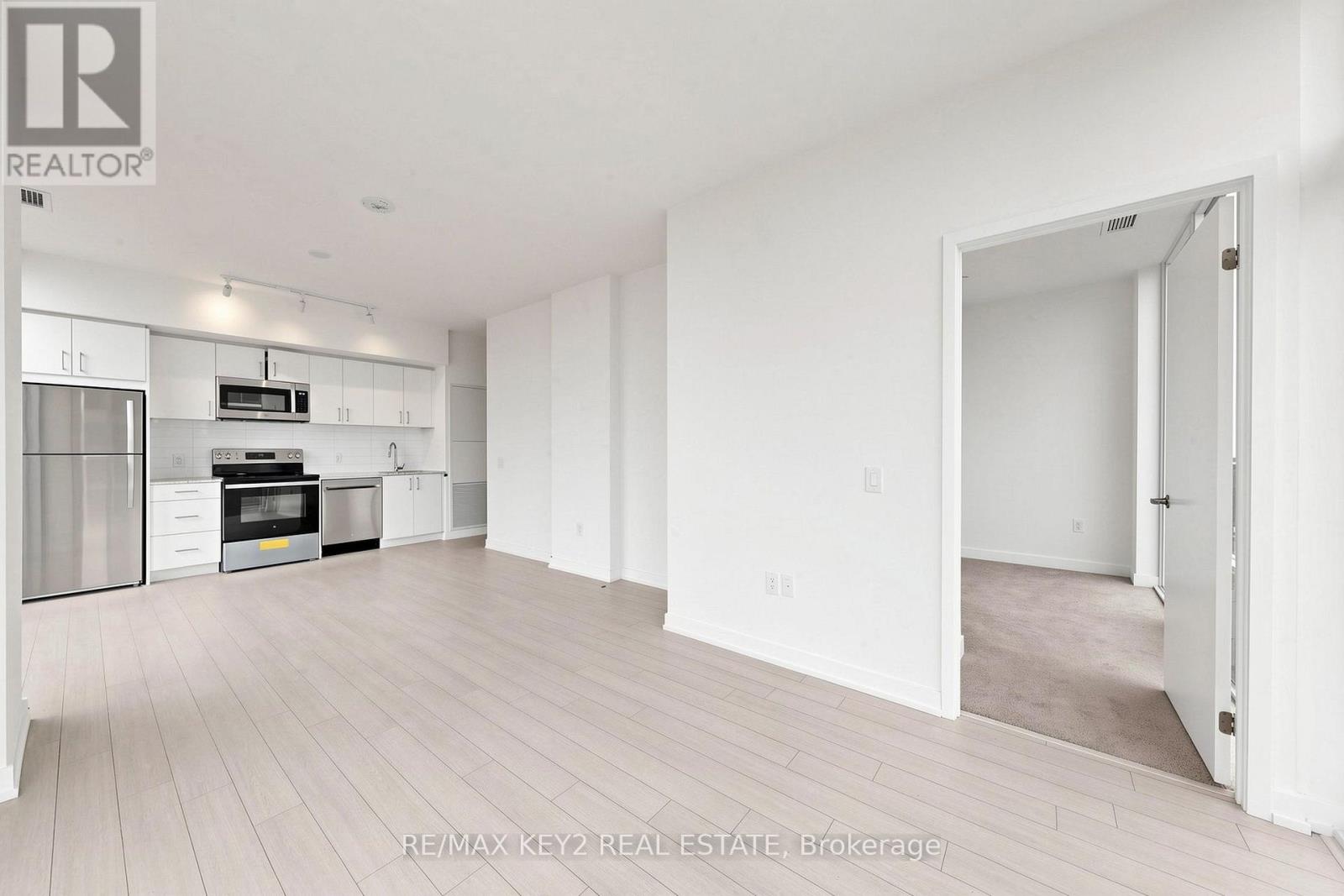 2719 - 4010 Eglinton Avenue W, Toronto, Ontario  M9A 0G5 - Photo 12 - W13843070