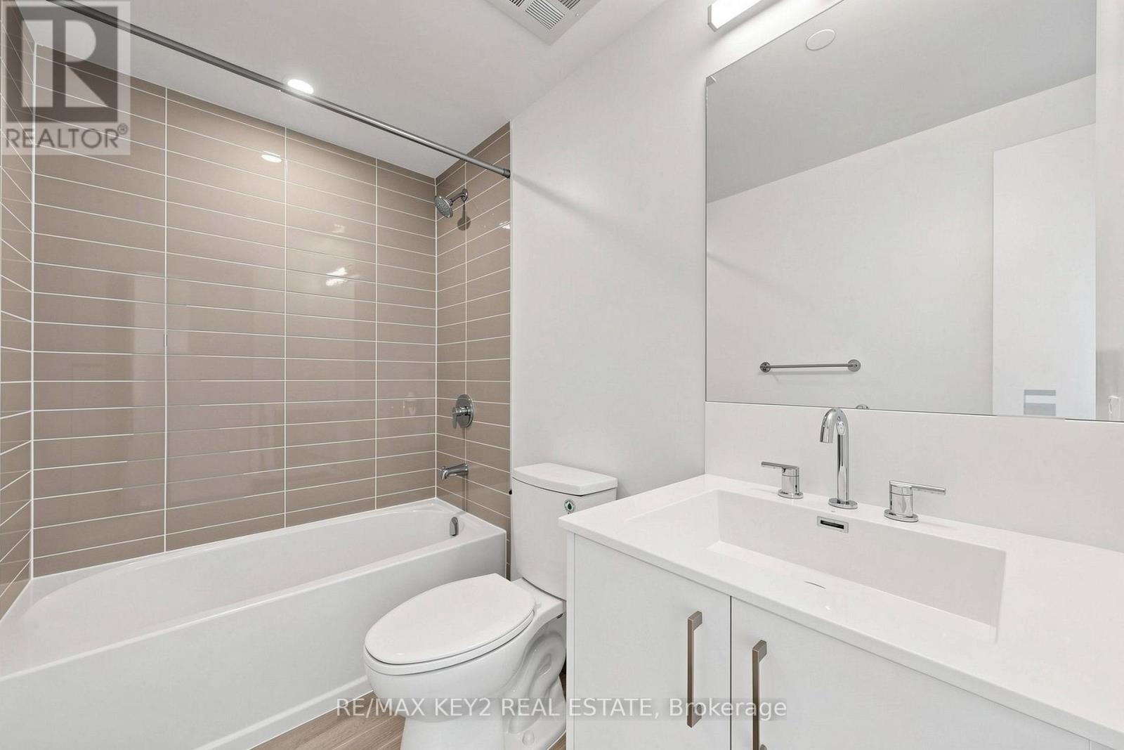 2719 - 4010 Eglinton Avenue W, Toronto, Ontario  M9A 0G5 - Photo 16 - W13843070