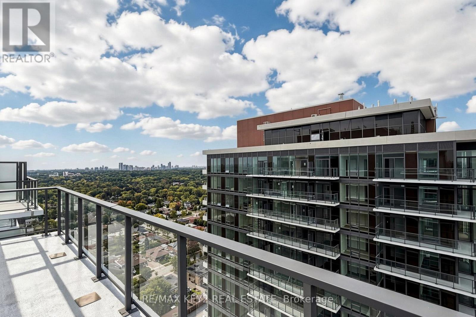 2719 - 4010 Eglinton Avenue W, Toronto, Ontario  M9A 0G5 - Photo 24 - W13843070