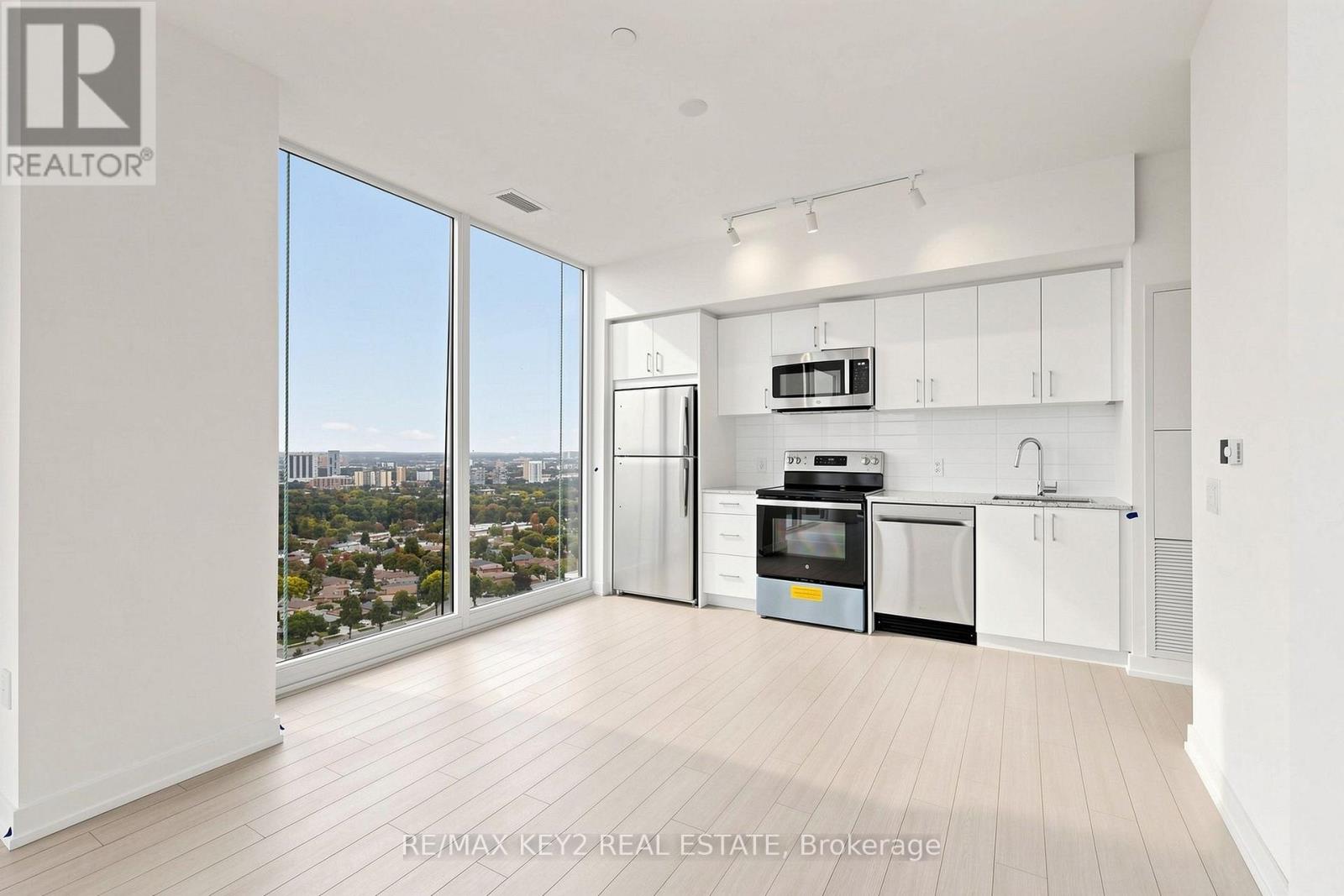 2719 - 4010 Eglinton Avenue W, Toronto, Ontario  M9A 0G5 - Photo 4 - W13843070