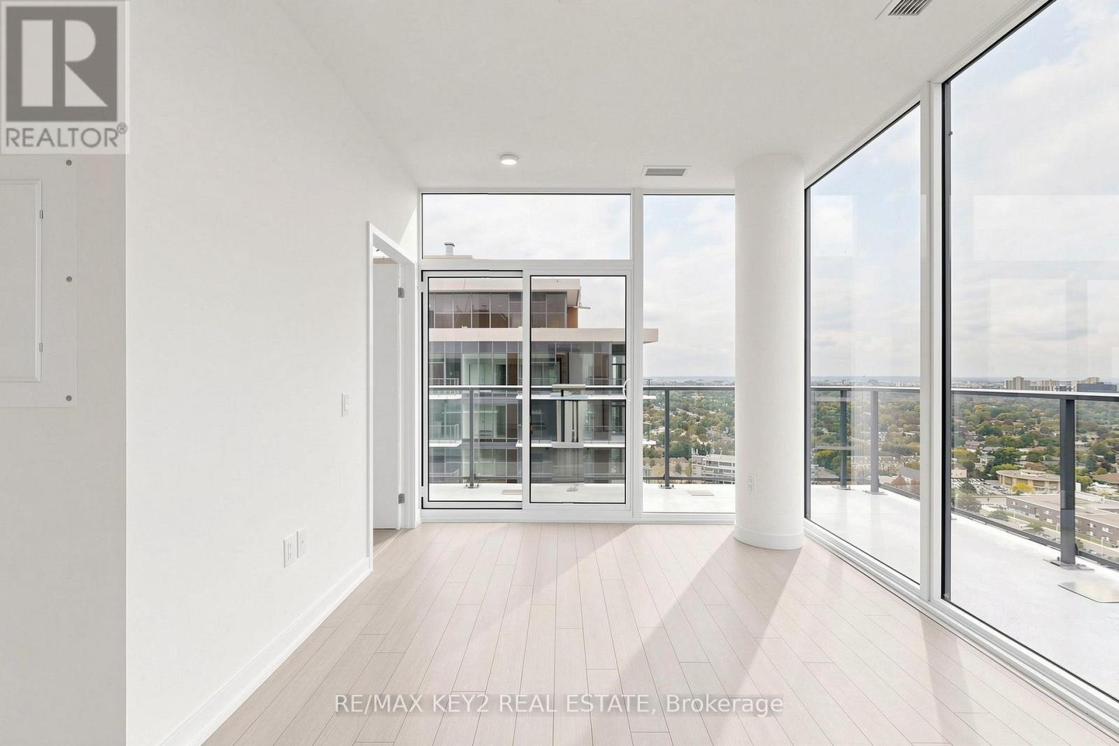 2719 - 4010 Eglinton Avenue W, Toronto, Ontario  M9A 0G5 - Photo 7 - W13843070