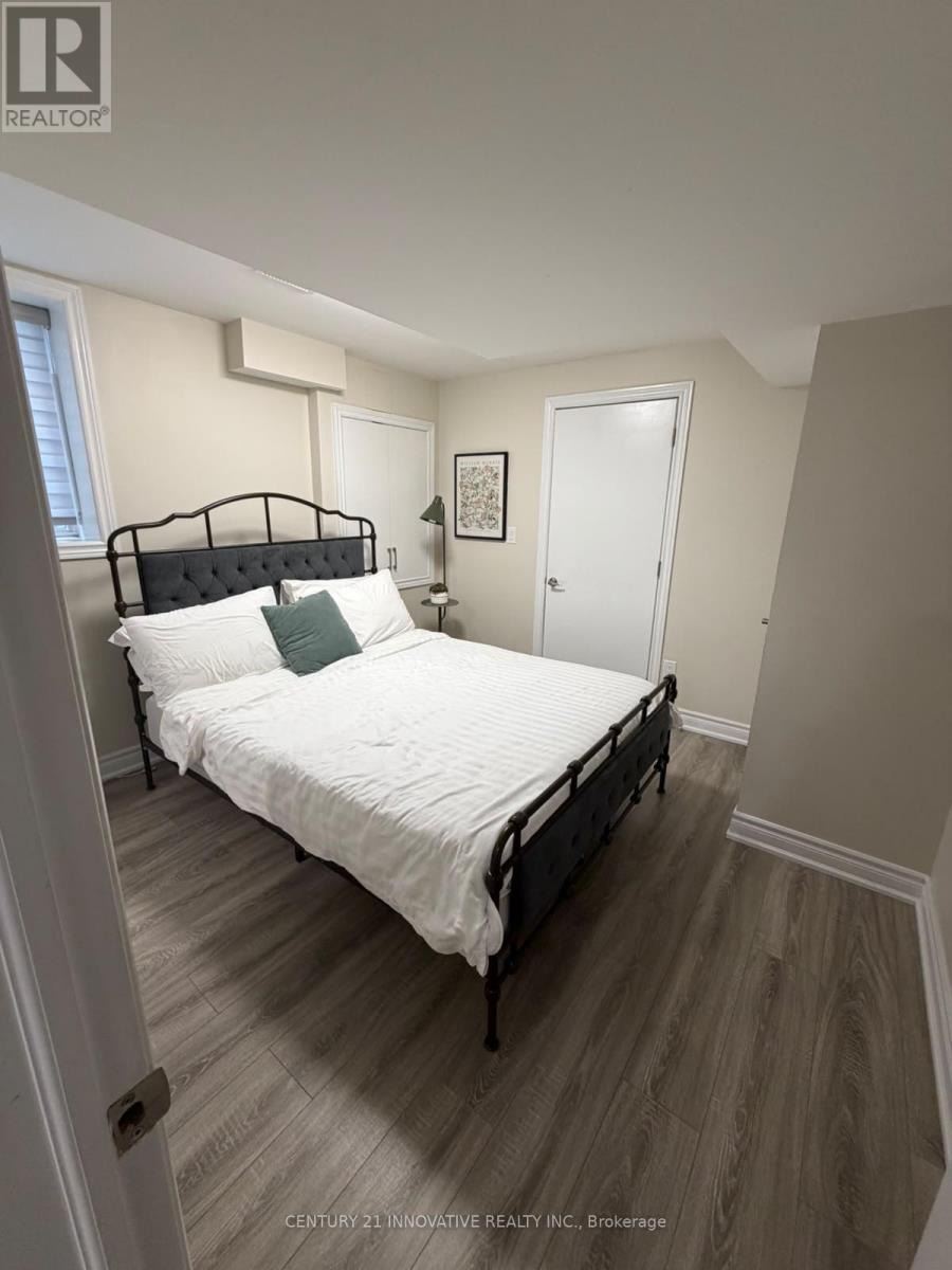 1544 Leger Way, Milton, Ontario  L9E 1H4 - Photo 11 - W13843074