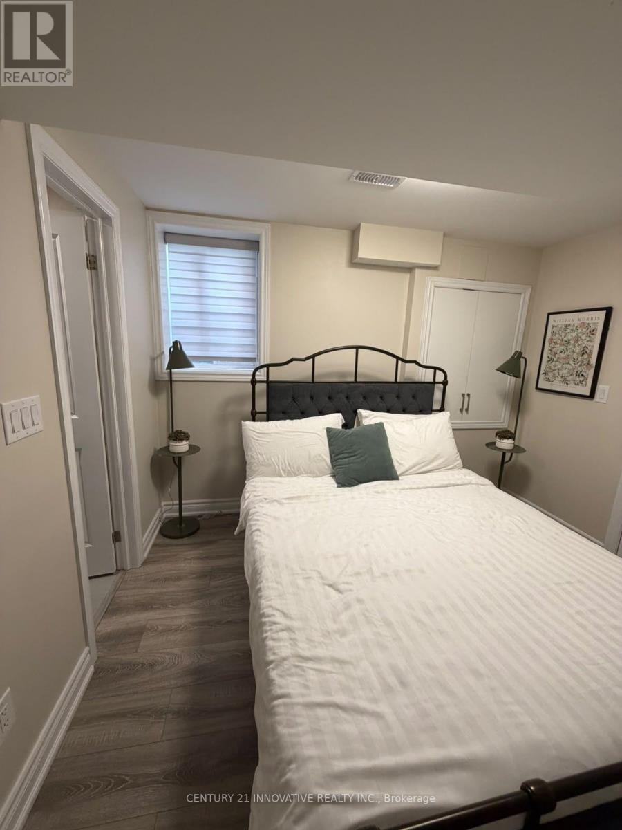 1544 Leger Way, Milton, Ontario  L9E 1H4 - Photo 12 - W13843074