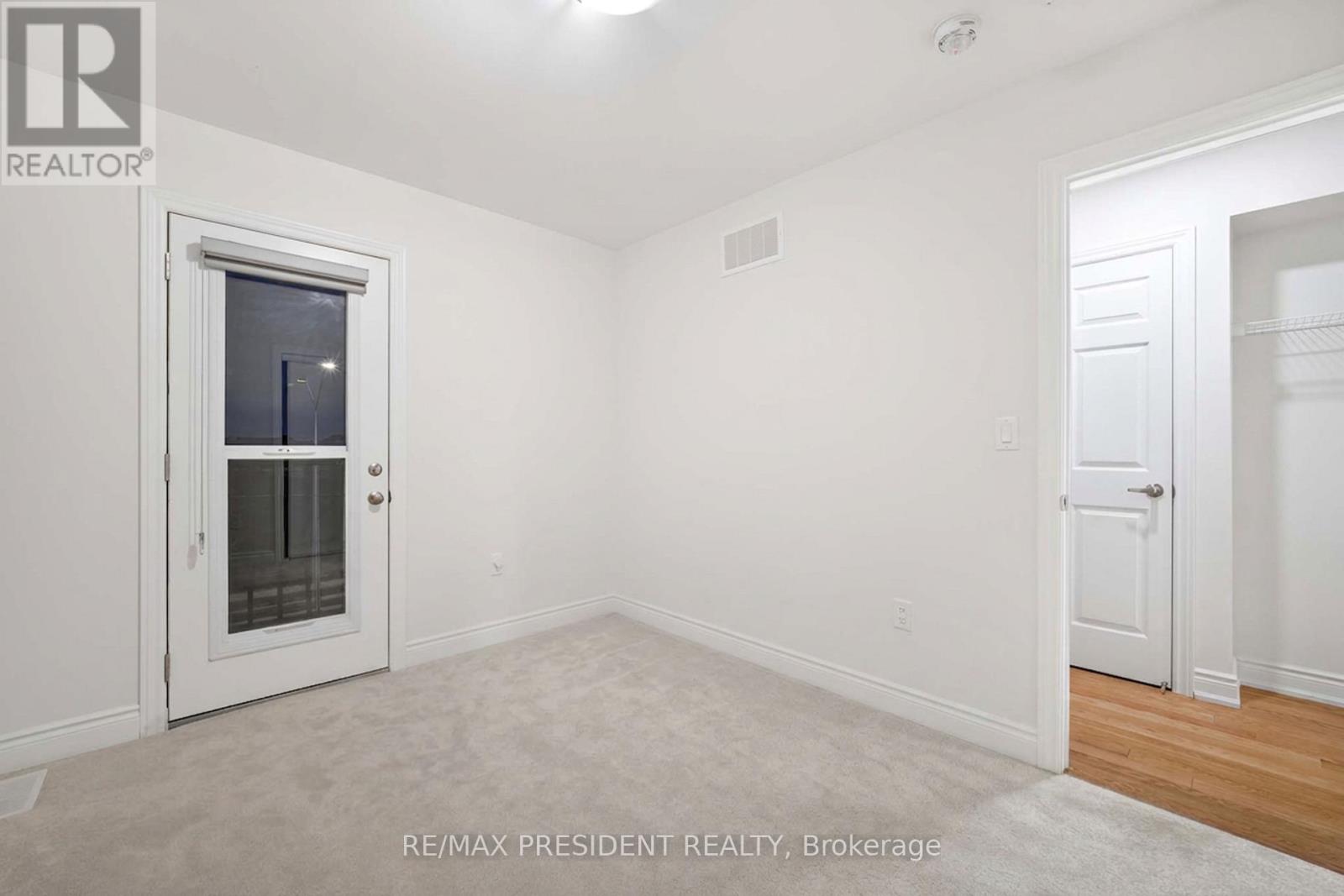 3377 Sixth Line, Oakville, Ontario  L6H 0Y7 - Photo 15 - W13843096