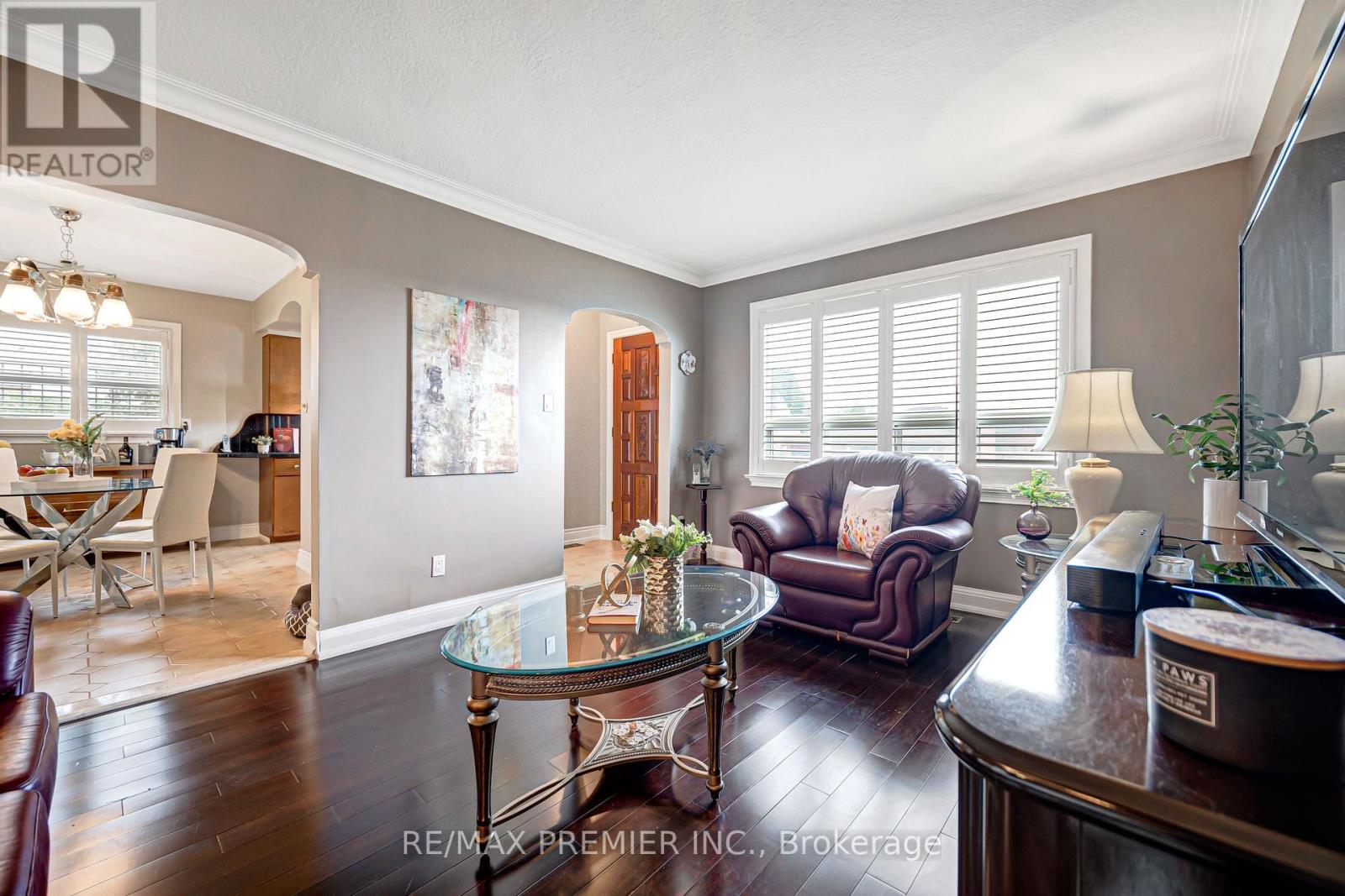 240 Calvington Street, Toronto (Downsview-Roding-Cfb), Ontario  M3M 2N4 - Photo 25 - W13843122