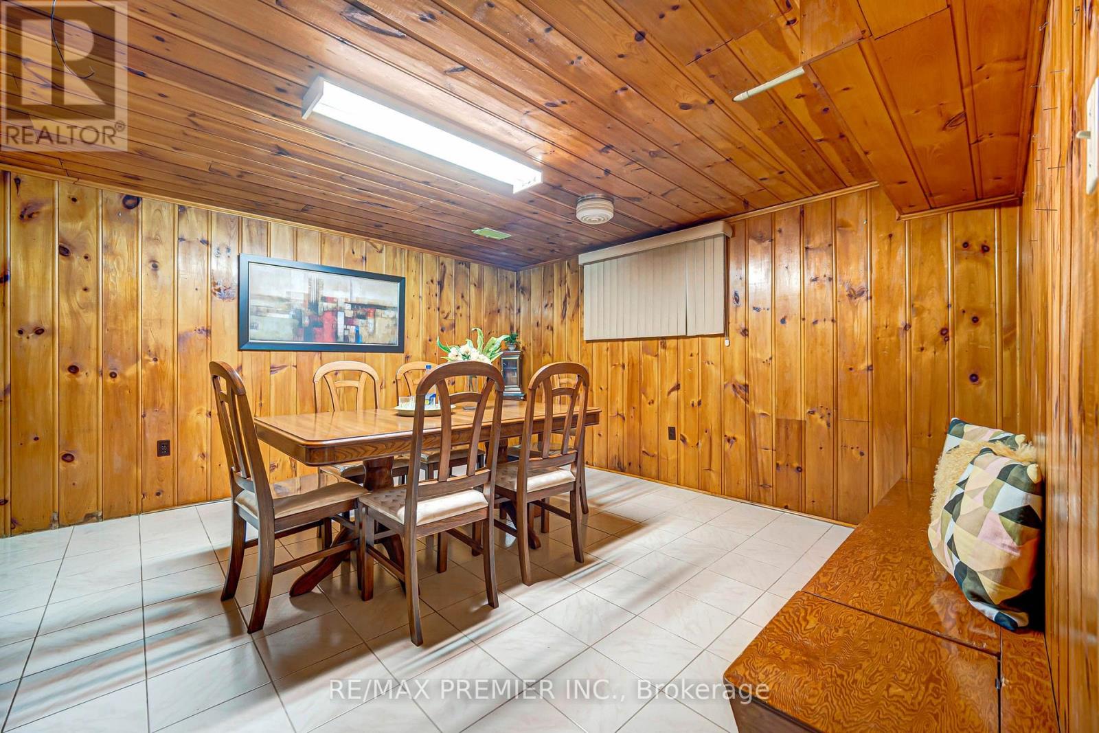 240 Calvington Street, Toronto (Downsview-Roding-Cfb), Ontario  M3M 2N4 - Photo 36 - W13843122