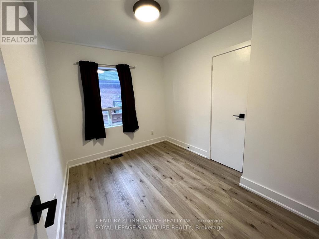 1 - 127 Treeview Drive, Toronto, Ontario  M8W 4C4 - Photo 8 - W13843152