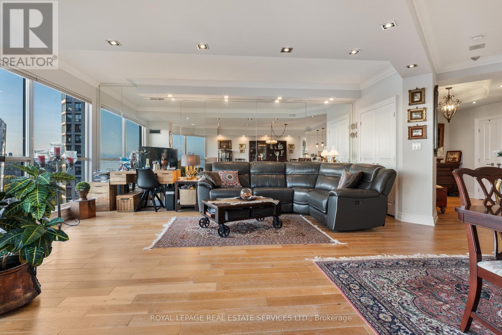 1304 - 2267 Lake Shore Boulevard W, Toronto, Ontario  M8V 3X2 - Photo 5 - W13836690