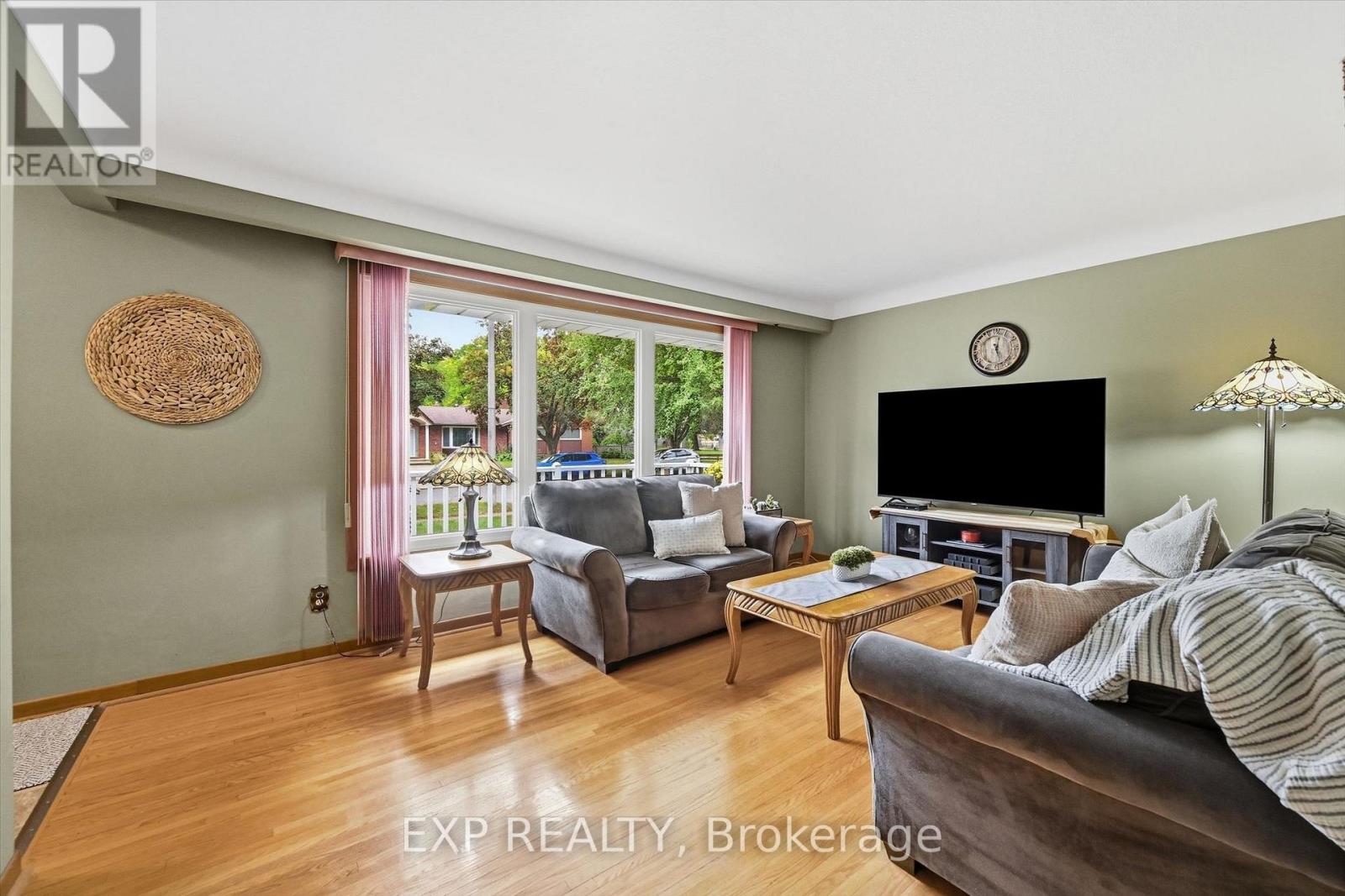 6495 Bracken Street, Niagara Falls, Ontario  L2E 5J5 - Photo 7 - X13842998
