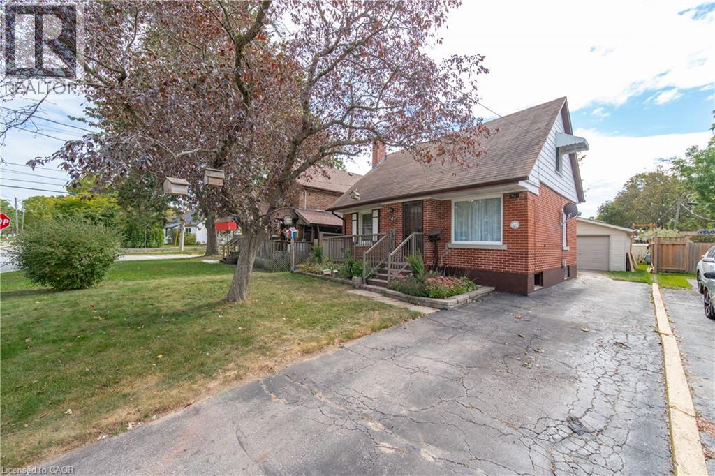 147 GLEN Road, Kitchener, Ontario