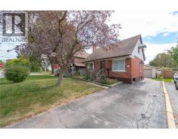 147 GLEN Road, Kitchener, Ontario