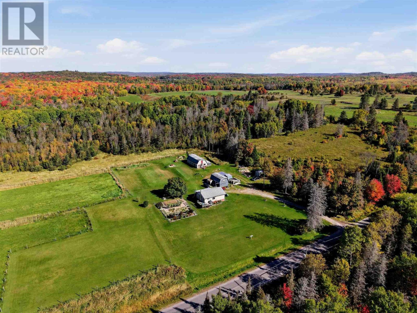 76 Chiblow Lake Rd, Iron Bridge, Ontario  P0R 1H0 - Photo 6 - SM262636